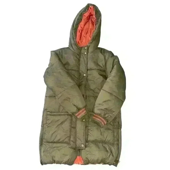 Forever 21 Other - Kids Size 11/12 Forever 21 Green/Orange Oversized Puffer Coat NWT ￼